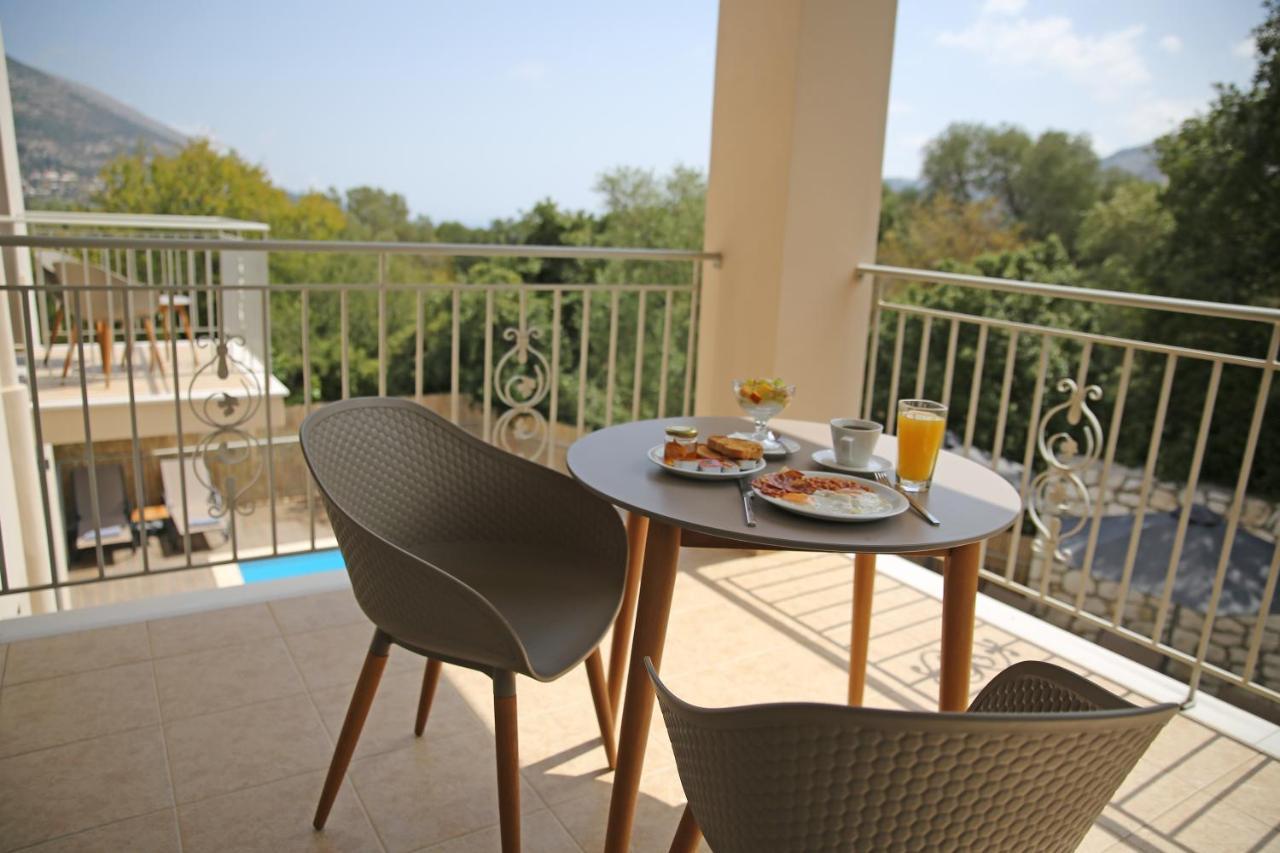 Amarianos Villas Agia Efimia ภายนอก รูปภาพ