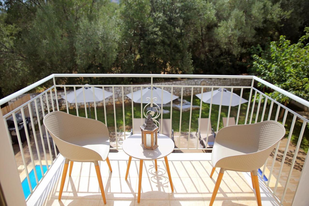 Amarianos Villas Agia Efimia ภายนอก รูปภาพ