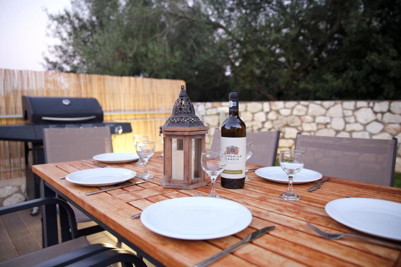 Amarianos Villas Agia Efimia ภายนอก รูปภาพ