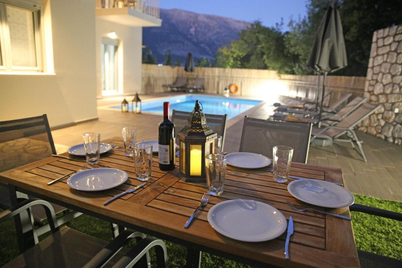 Amarianos Villas Agia Efimia ภายนอก รูปภาพ