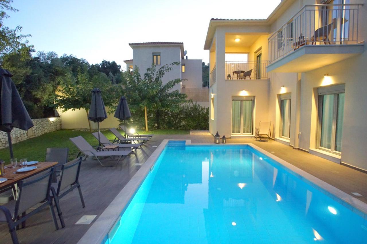 Amarianos Villas Agia Efimia ภายนอก รูปภาพ