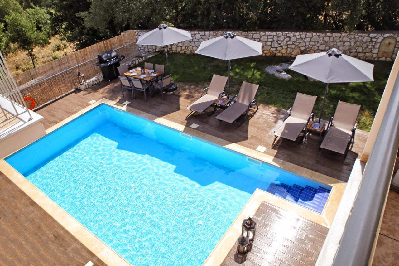 Amarianos Villas Agia Efimia ภายนอก รูปภาพ