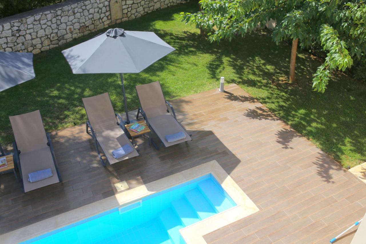 Amarianos Villas Agia Efimia ภายนอก รูปภาพ