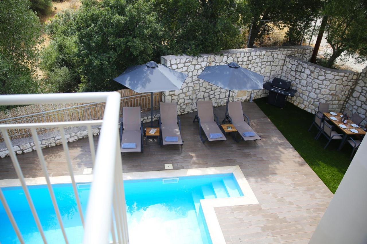 Amarianos Villas Agia Efimia ภายนอก รูปภาพ