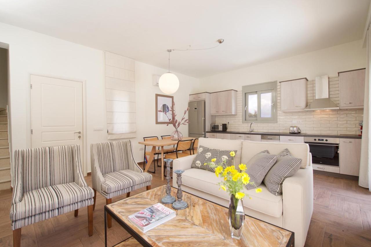 Amarianos Villas Agia Efimia ภายนอก รูปภาพ
